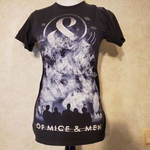 Hot Topic "Of Mice and Men" graphic tee - …